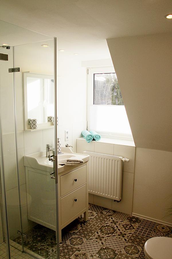 Zur Brandung 3*